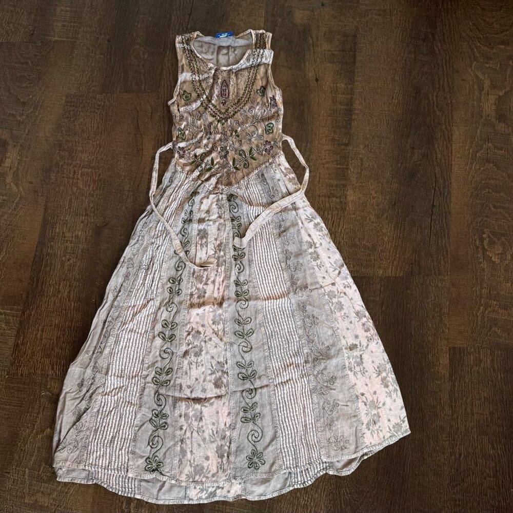 Vintage Fabulous Boho Maxi Dress With Tie Waist